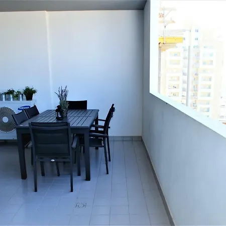 Διαμέρισμα Turisticos Rocha Tower 6 *