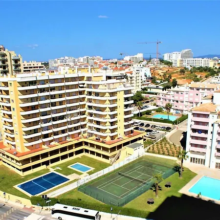 Turisticos Rocha Tower 6 Apartment